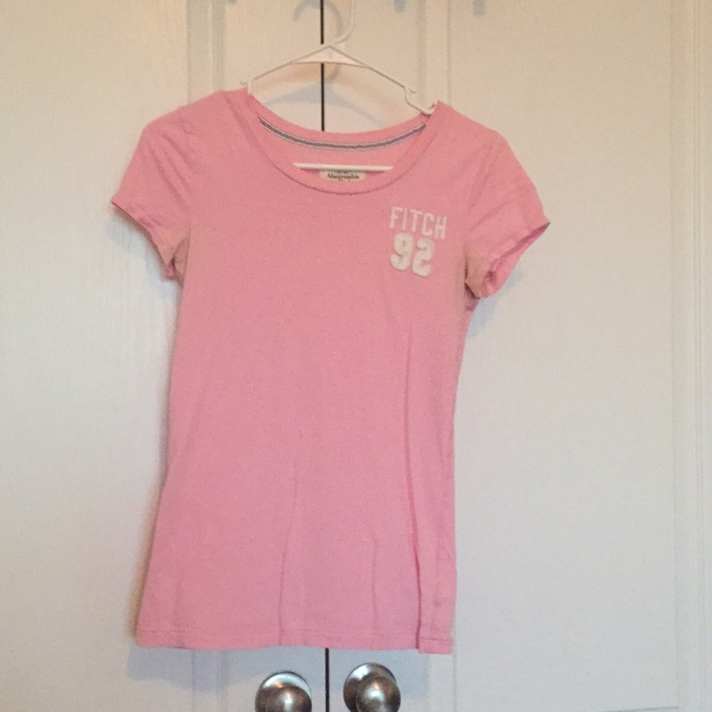 Pretty pink A&F top